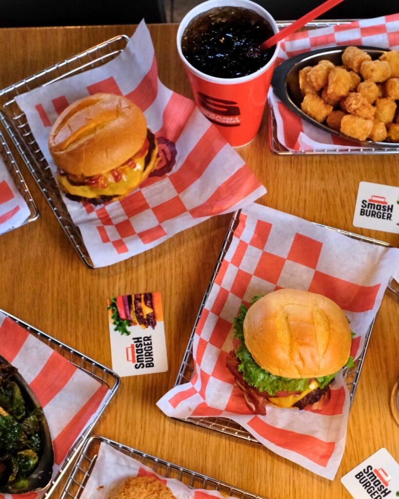 kids eat free