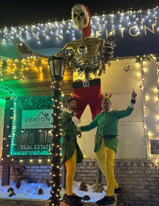 Celebrate the Season at the North Manhattan Beach Holiday Stroll 3 North Manattan Beach Stroll 2