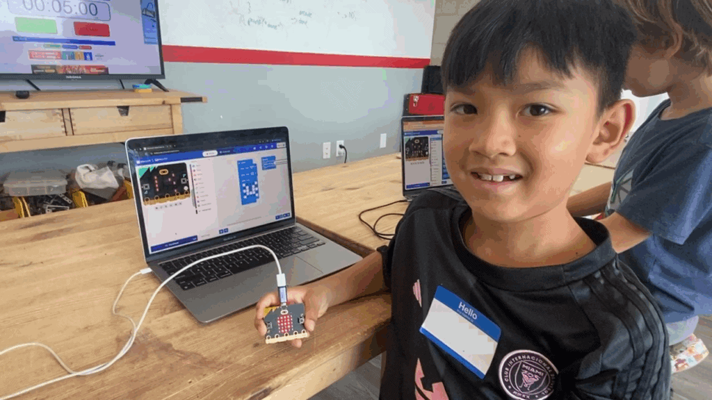 Rolling Robots Summer Camps in the South Bay and Los Angeles: Robotics and Coding for Kids Ages 5 to 15 7 Rolling Robots