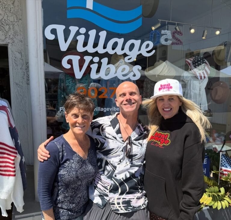 Village Vibes 90277
